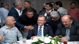 Muhtarla iyi geçin, belediye başkanı ol, başarı ol!