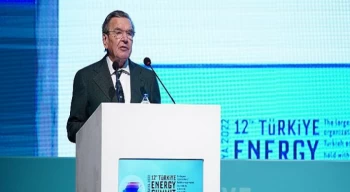 Almanya Eski Başbakanı Gerhard Schröder, “Enerji fiyatlarına fren şart” dedi