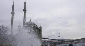 Meteoroloji’den kuvvetli rüzgar ve fırtına uyarısı