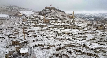 Kayaşehir Beyaza Büründü