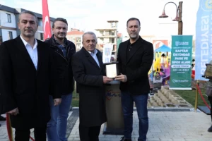 KAPTAN ÜSTÜNDAĞ PARK VE SPOR ALANI HİZMETE AÇILDI