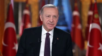 Erdoğan hakaret soruşturmalarından vazgeçti