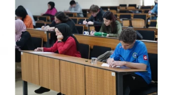 Milyonlarca öğrenci TYT sınavında