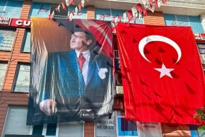 CHP'den Silivri'de bayrak asmaya davet