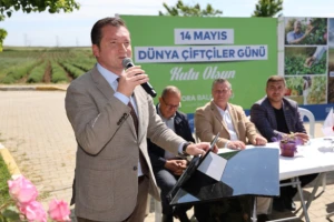 Silivri'de 14 Mayıs Dünya Çiftçiler Günü Kutlamaları Zeytin Fidanlarıyla Anlam Buldu
