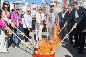 Başkan Balcıoğlu, Anneler Günü ve Hıdırellez Şenliği’ne katıldı