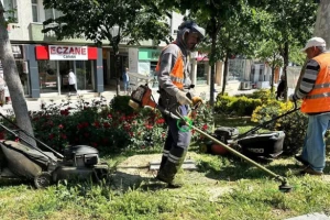 Silivri’de Park ve Yeşil Alanlarda Yaz Hazırlıkları Başladı