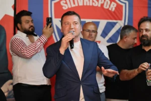 Başkan Balcıoğlu: “Biz Silivri’yi sevmekten vazgeçmedik ki, Silivrispor’u sevmekten vazgeçelim!”