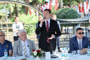 Başkan Balcıoğlu, Kale Park’ta Bayramlaşma törenine katıldı