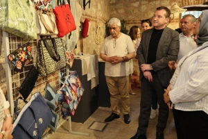 Başkan Balcıoğlu’ndan Halk Eğitim Sergisine Ziyaret