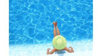 Havuzdan sonra mayonuzu değiştirin! Enfeksiyon sebebi olabilir