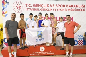 Silivri Belediyesi Spor Kulübü Yüzme Takımı, İstanbul’da 20 Madalya Kazandı