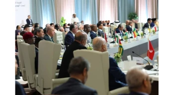 Cumhurbaşkanı Erdoğan: İsrail’e karşı güçlü tepki şart! Savunma sanayi iş birliği yoğunlaşmalı!