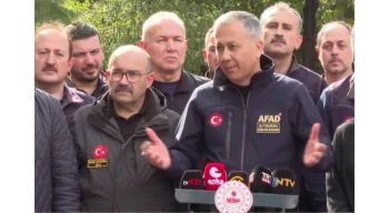 Bakan Yerlikaya Sındırgı’dan son durumu açıkladı... Balıkesir’e acil ihtiyaçlar için 25 milyon TL