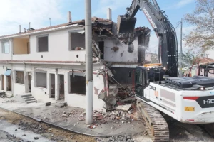 Gazitepe Köy Konağı Yeniden İnşa Ediliyor