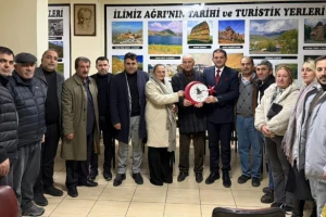 Ağrılılar’dan Ferhat Çetin’e tam destek