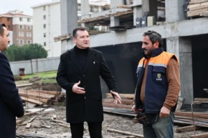 Başkan Balcıoğlu, Leyla & Mehmet Sökmen Kız Öğrenci Yurdu’nu ziyaret etti