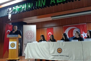 GÜMÜŞYAKA ANADOLU LİSESİ’NDEN SABAHATTİN ALİ PANELİ