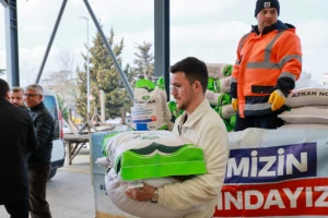 Silivri’de Üreticiye Tohum Desteği: Değirmenköy’de 128 Çuval Bakliyat Tohumu Dağıtıldı