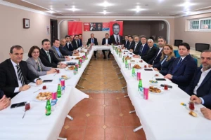 Başkan Balcıoğlu, ilçe belediye başkanları ile düzenlenen toplantıya katıldı