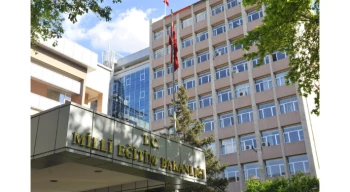 MEB’den izinsiz okullara devam eden öğrencilere yakın takip