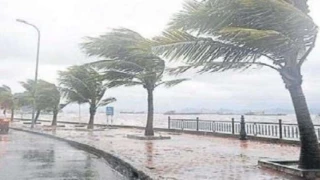 Meteoroloji’den Nisan’a güçlü yağış ve fırtına uyarılı başlangıç