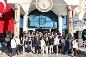 TÜRAM Mesleki ve Teknik Anadolu Lisesi Öğrencileri Mezuniyet Coşkusu Yaşadı