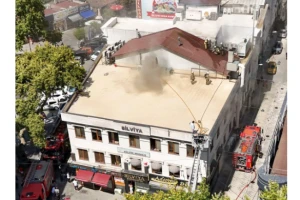 Başkan Bora Balcıoğlu, Silivri Çarşısı'ndaki Yangınla İlgili Geçmiş Olsun Mesajı Yayımladı