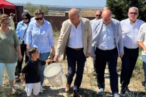 Ata tohumlarıyla üretime destek