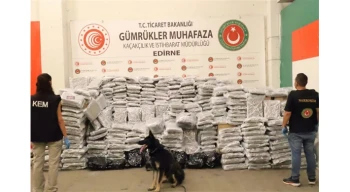Zehir tacirlerine bir darbe daha! Kapıkule’de 810 kilogram esrar ele geçirildi