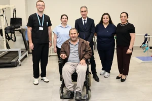 İhtiyaç Sahibi Vatandaşlara Akülü Elektrikli Sandalyeleri Teslim Edildi