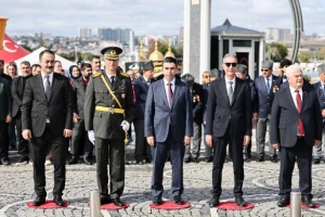 Silivri’de 29 Ekim Cumhuriyet Bayramı İçin Çelenk Sunma Töreni Düzenlendi